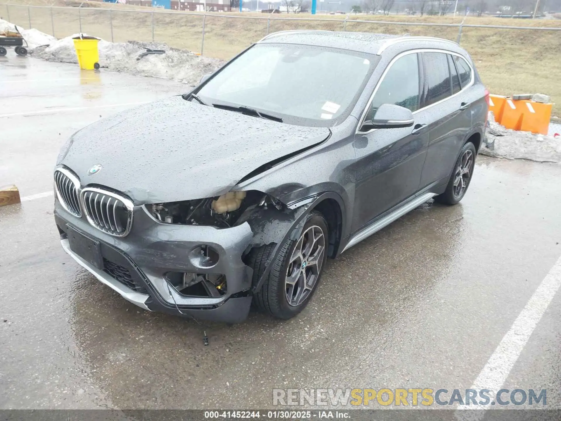 2 Photograph of a damaged car WBXHU7C52K5L12160 BMW X1 2019