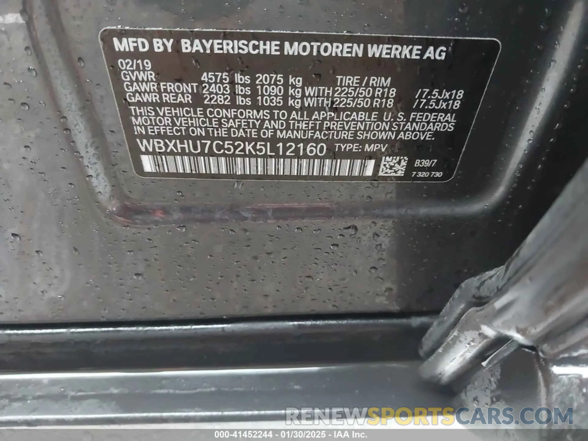 9 Photograph of a damaged car WBXHU7C52K5L12160 BMW X1 2019