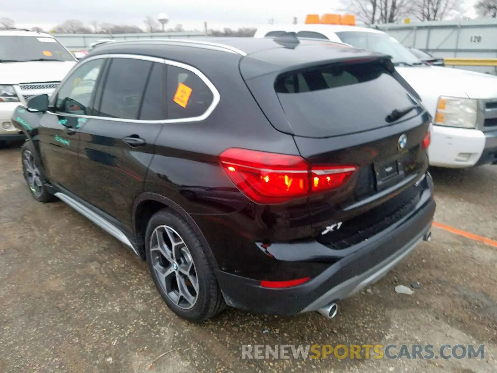 3 Photograph of a damaged car WBXHU7C53K5L92357 BMW X1 2019