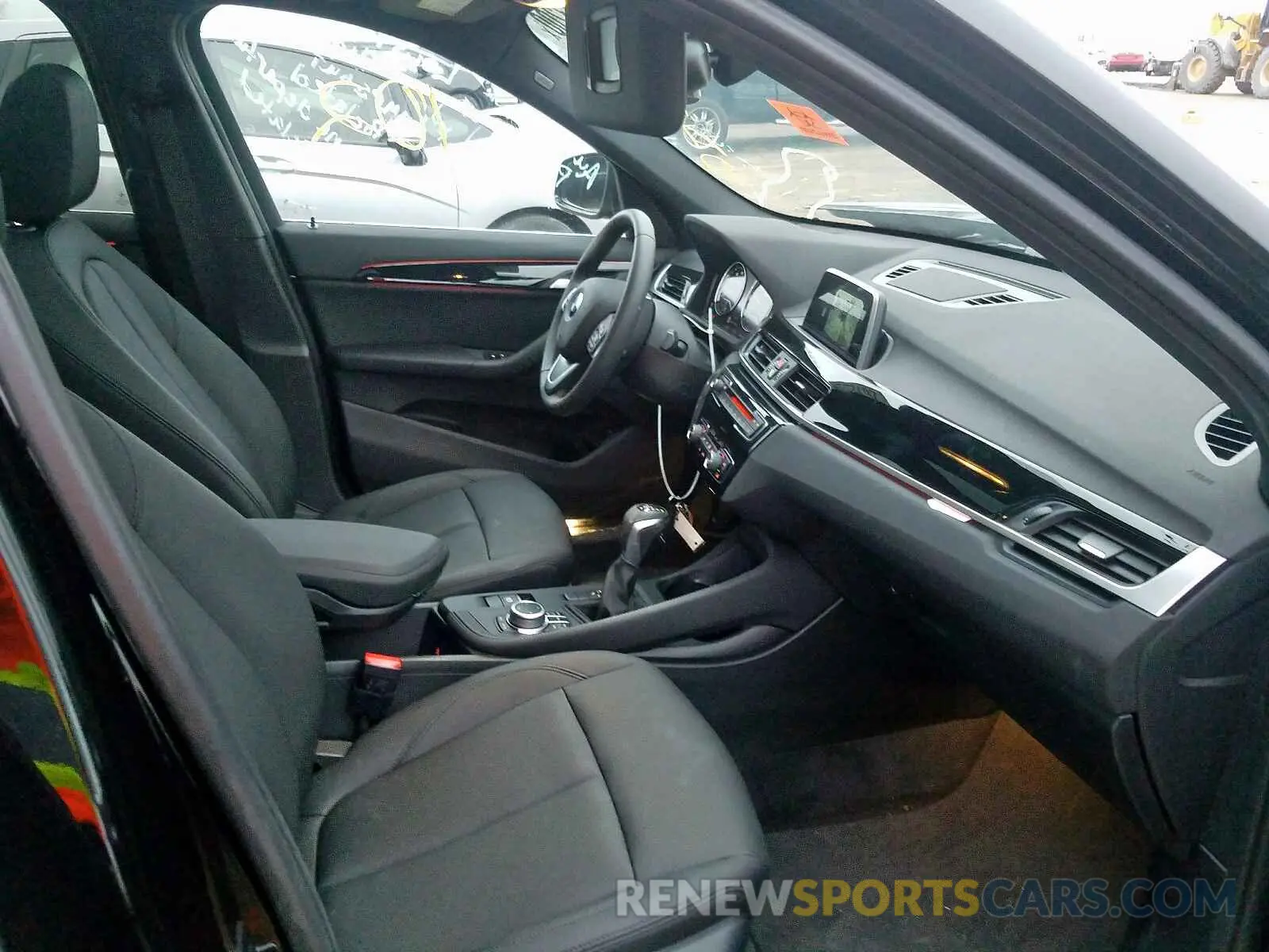 5 Photograph of a damaged car WBXHU7C53K5L92357 BMW X1 2019