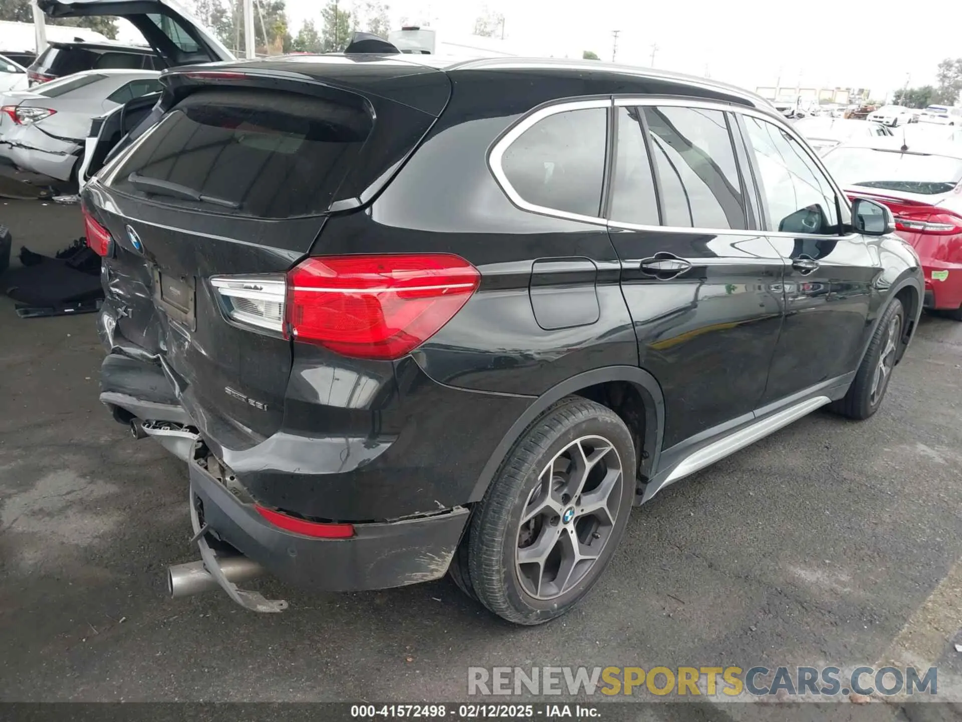 4 Photograph of a damaged car WBXHU7C54K3H45266 BMW X1 2019