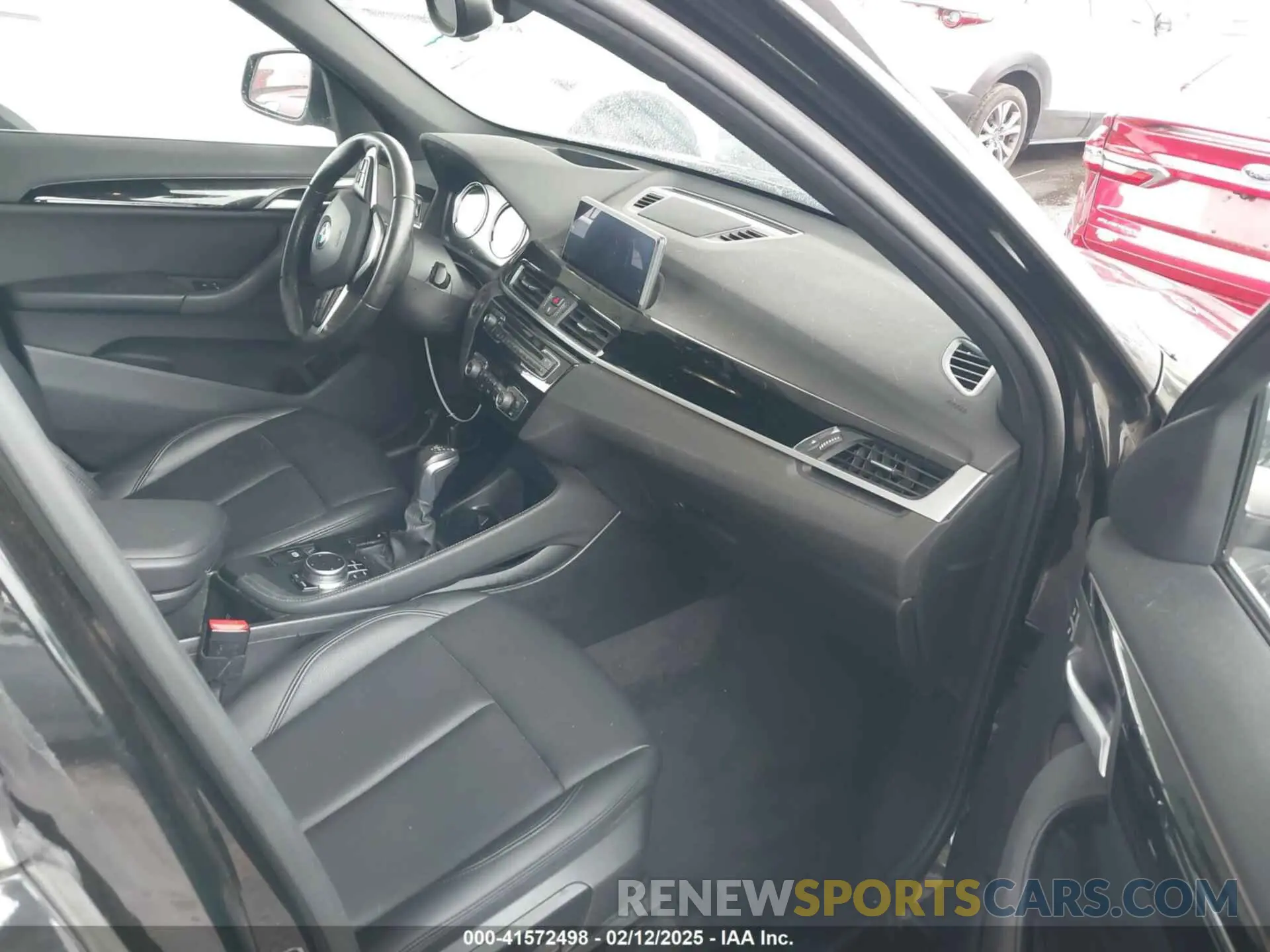 5 Photograph of a damaged car WBXHU7C54K3H45266 BMW X1 2019