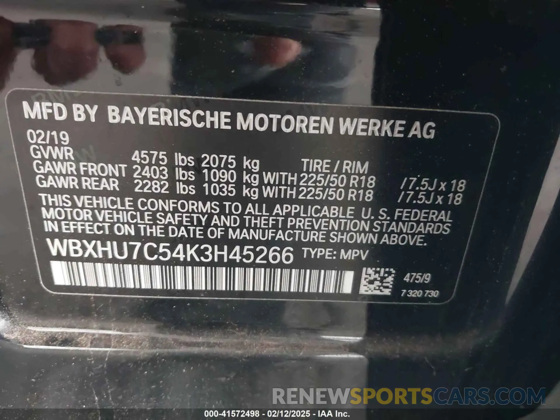 9 Photograph of a damaged car WBXHU7C54K3H45266 BMW X1 2019