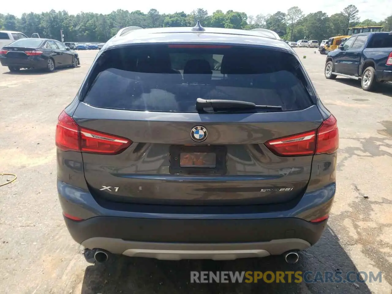 6 Photograph of a damaged car WBXHU7C54K3H46420 BMW X1 2019