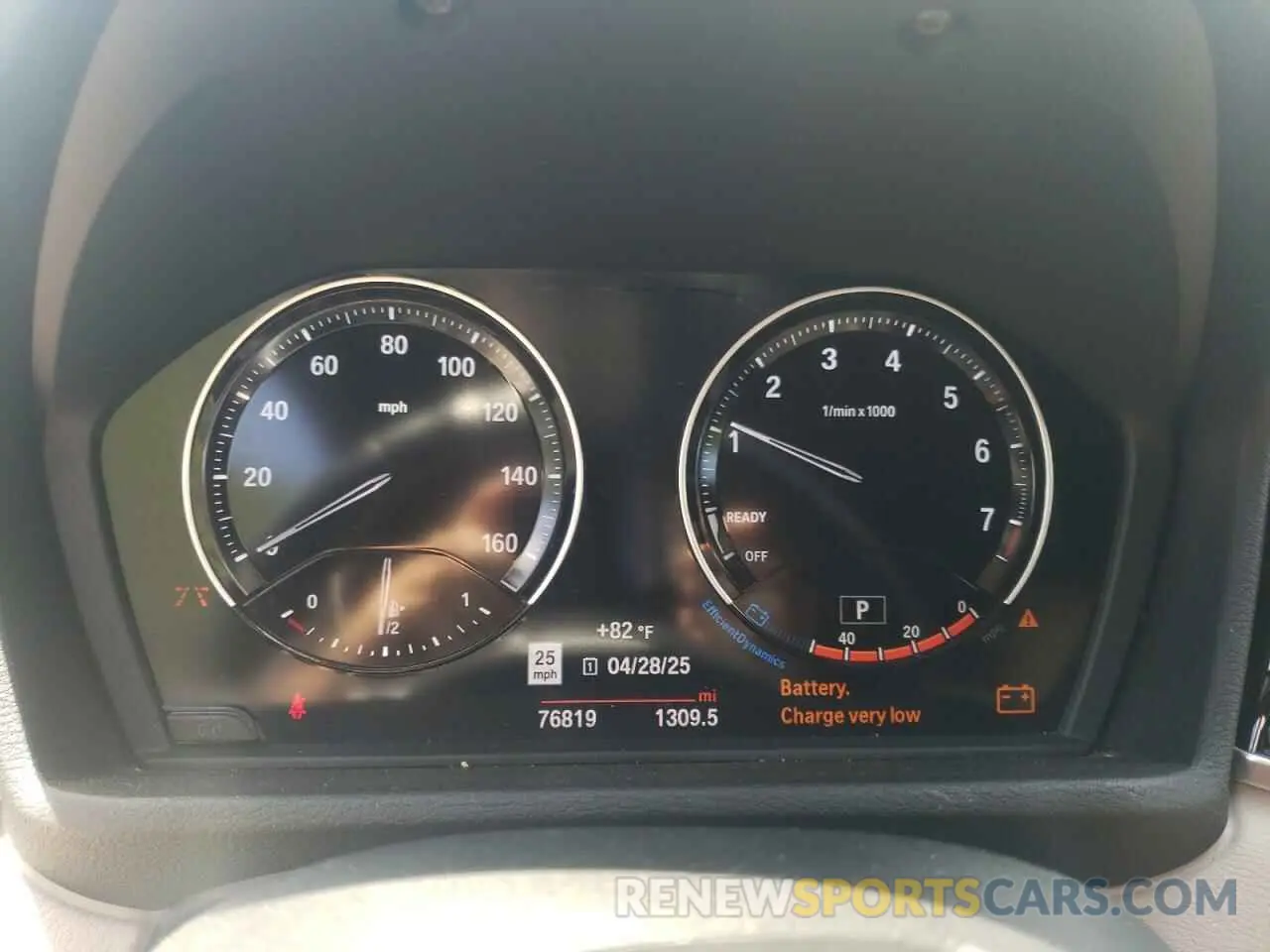 9 Photograph of a damaged car WBXHU7C54K3H46420 BMW X1 2019