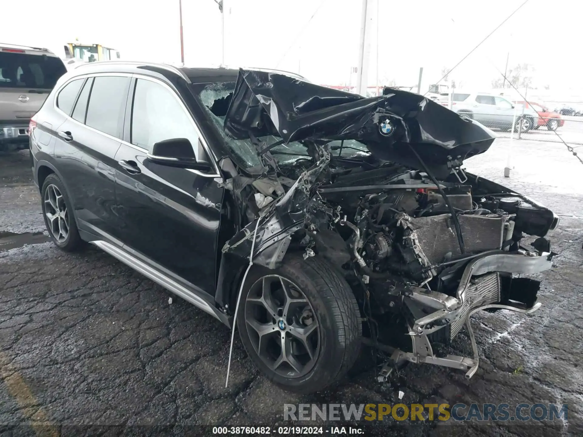 1 Фотография поврежденного автомобиля WBXHU7C55K5L11228 BMW X1 2019