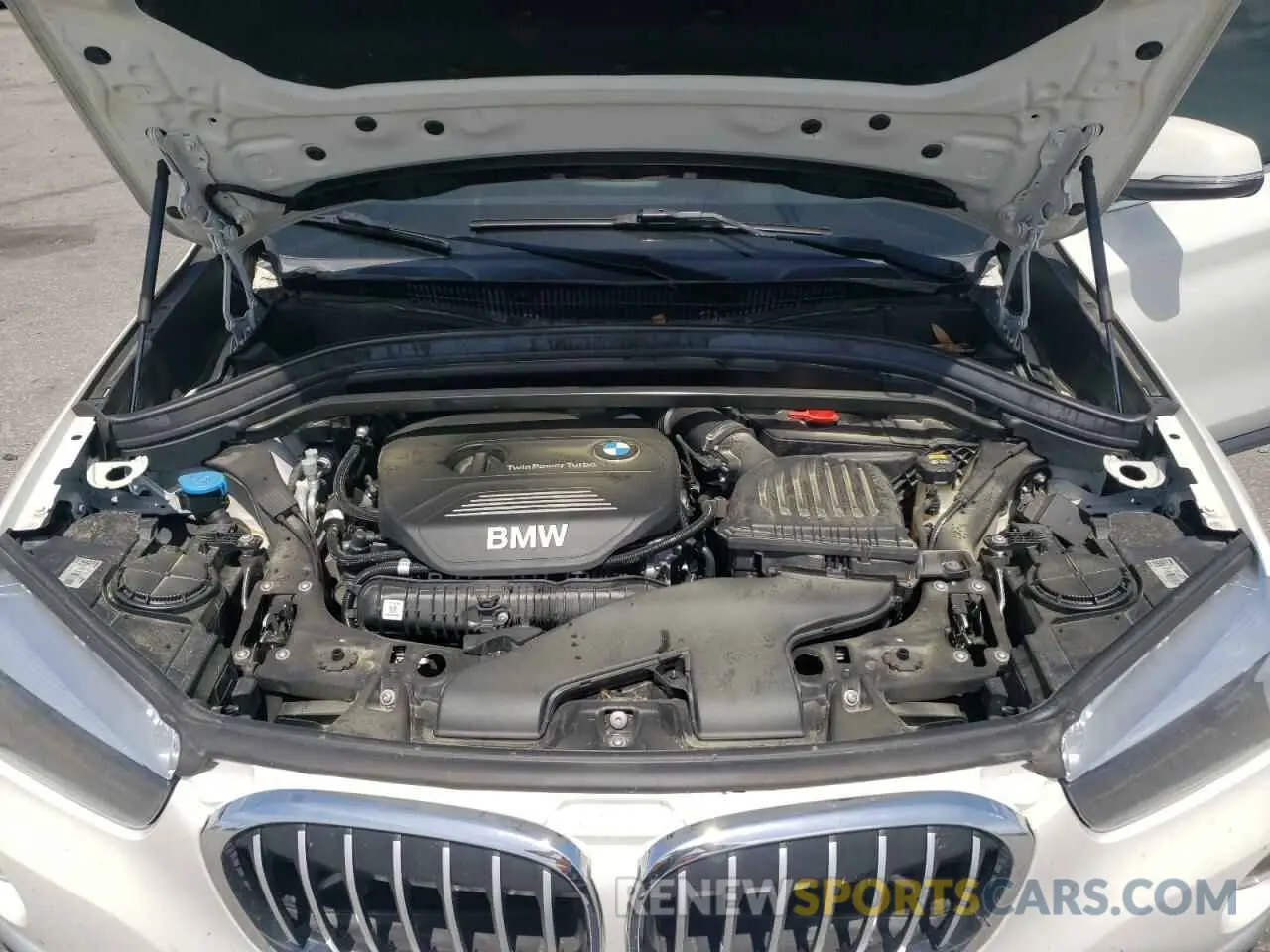 12 Photograph of a damaged car WBXHU7C58K5N43757 BMW X1 2019