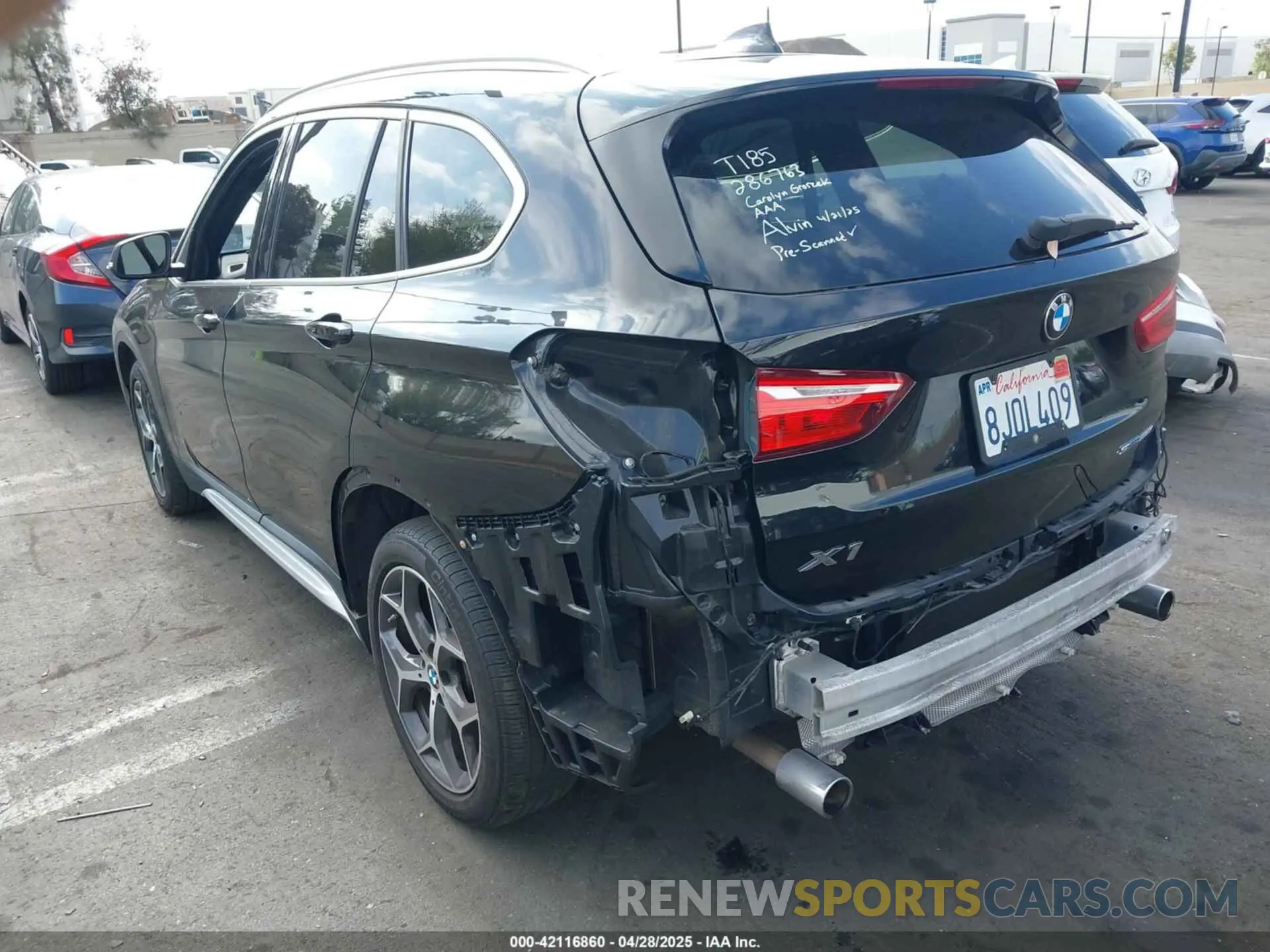 3 Photograph of a damaged car WBXHU7C59K5L12320 BMW X1 2019