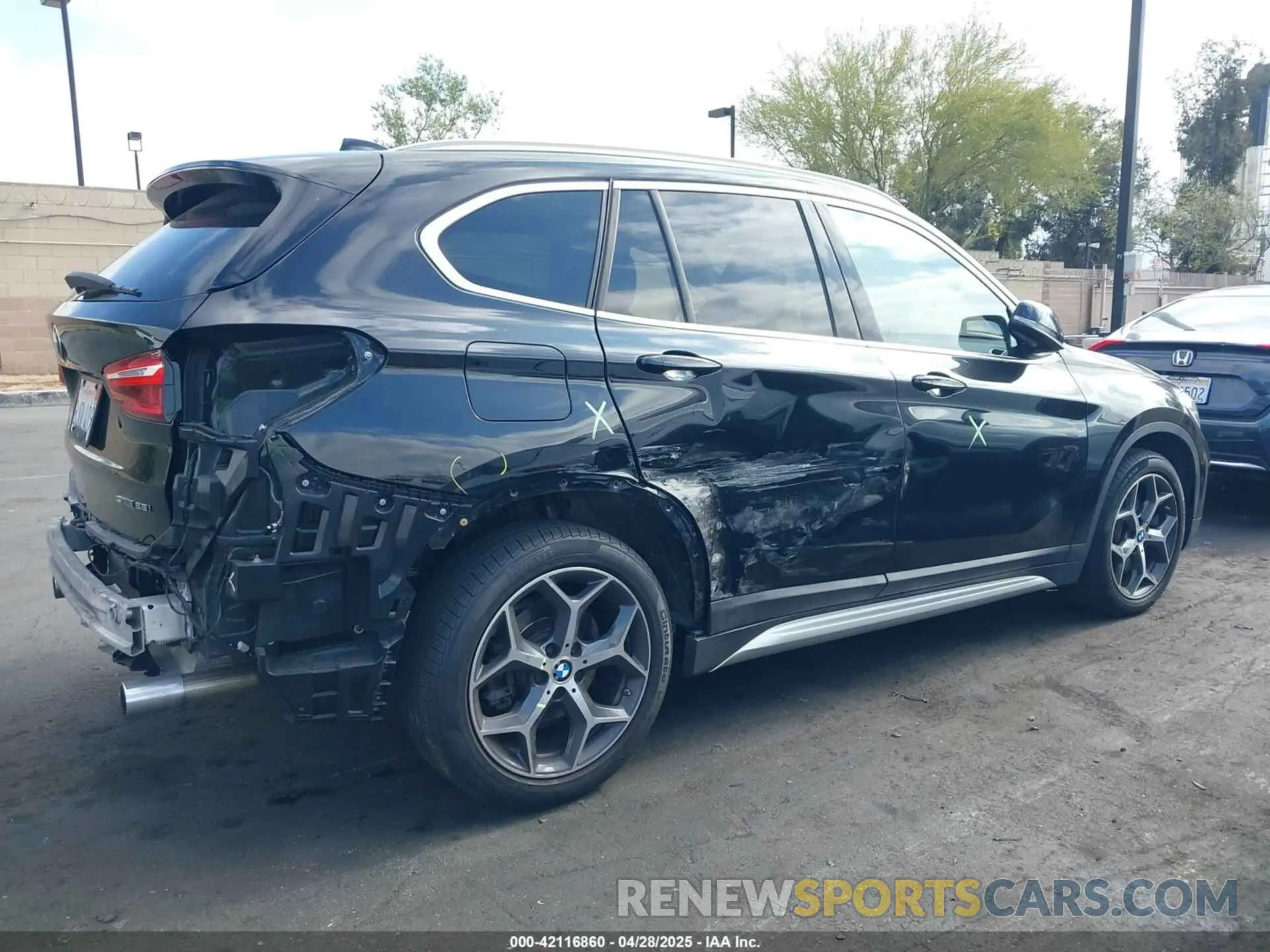 6 Photograph of a damaged car WBXHU7C59K5L12320 BMW X1 2019