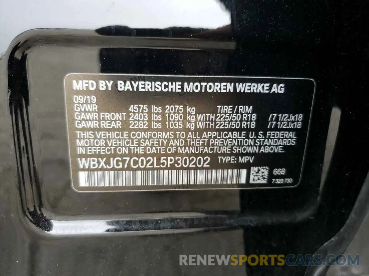 13 Photograph of a damaged car WBXJG7C02L5P30202 BMW X1 2020