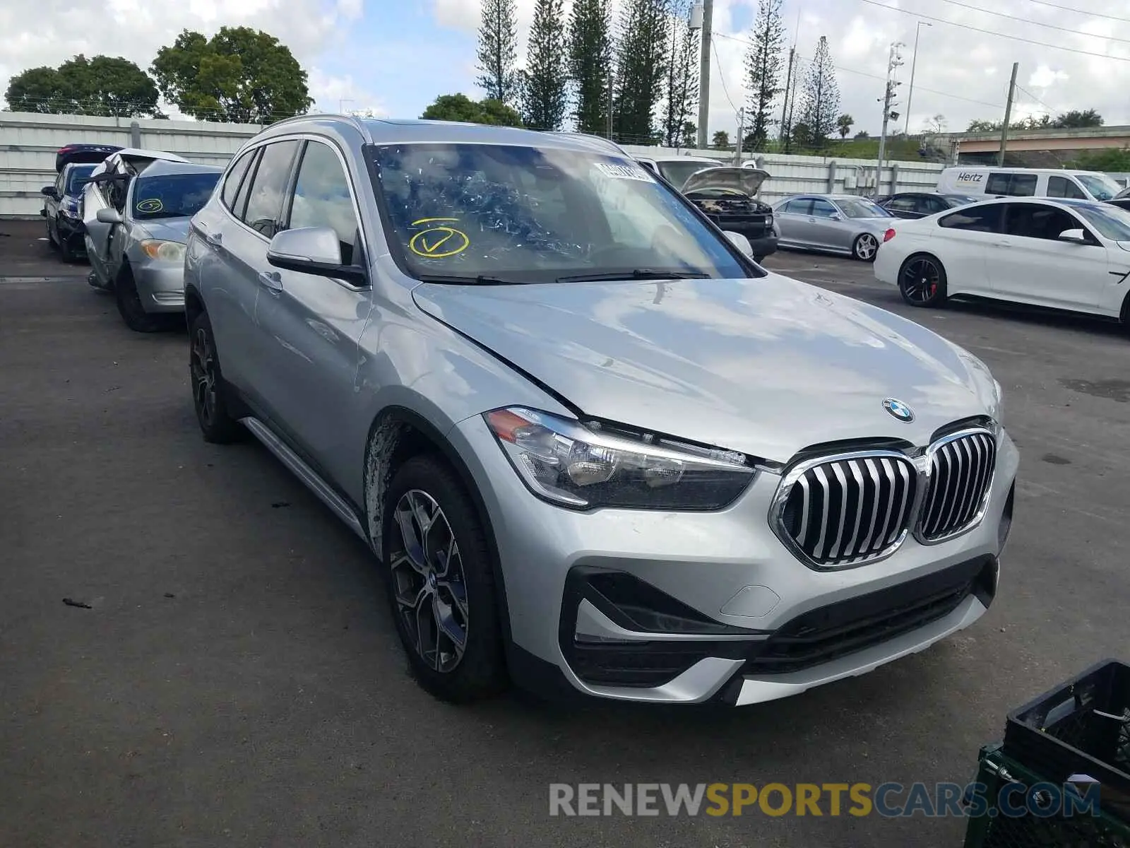 1 Photograph of a damaged car WBXJG7C05L5P71634 BMW X1 2020