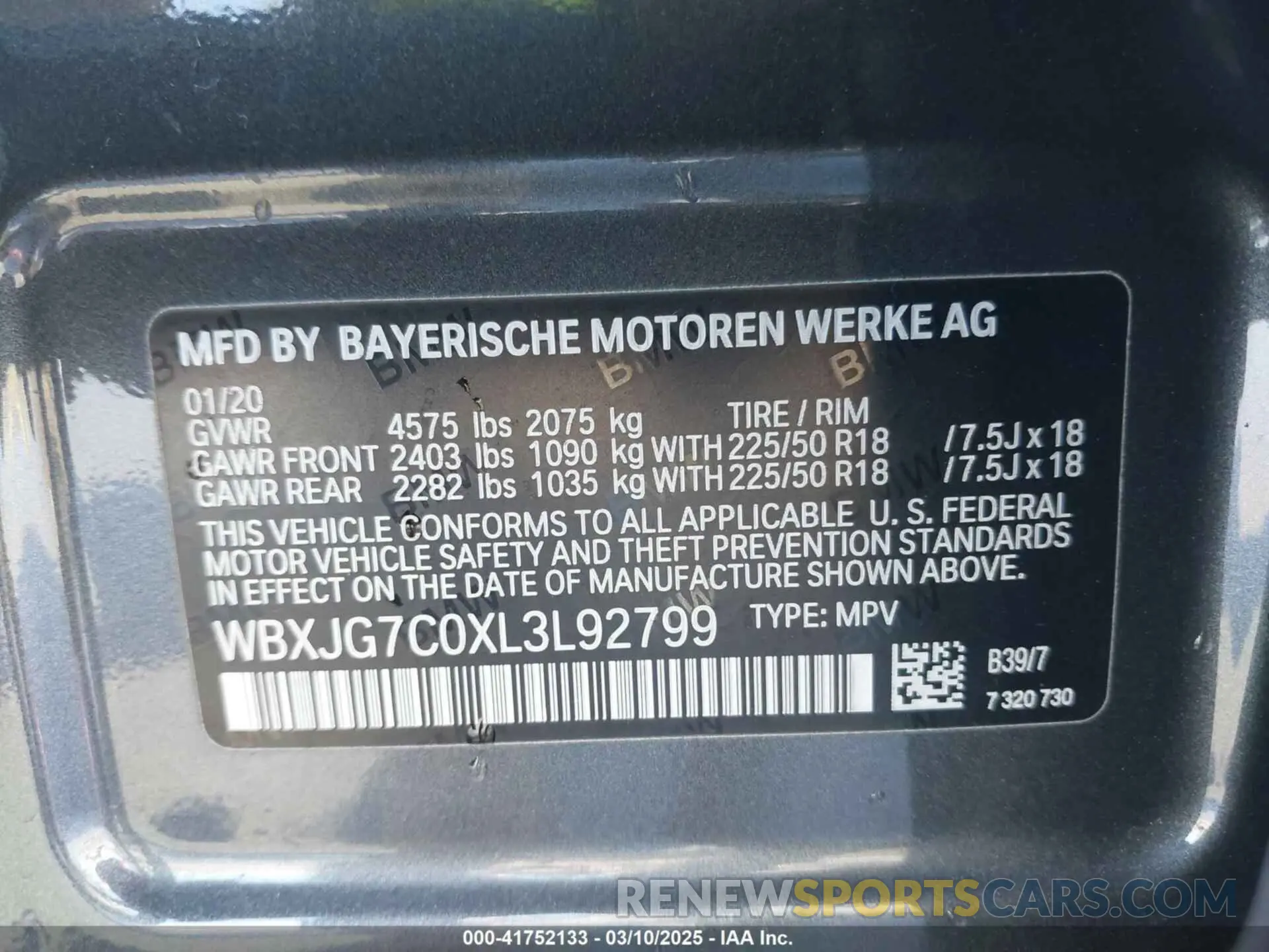 9 Photograph of a damaged car WBXJG7C0XL3L92799 BMW X1 2020