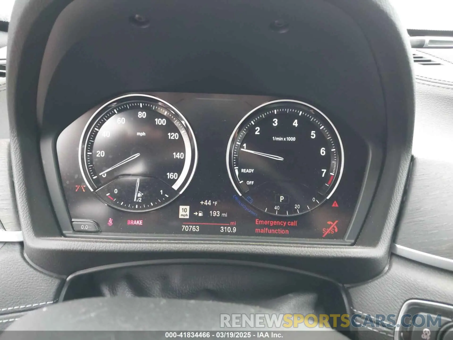 7 Фотография поврежденного автомобиля WBXJG9C00L5S00032 BMW X1 2020