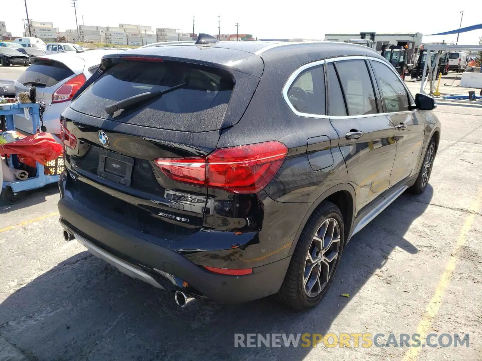 4 Photograph of a damaged car WBXJG9C01L5P89818 BMW X1 2020