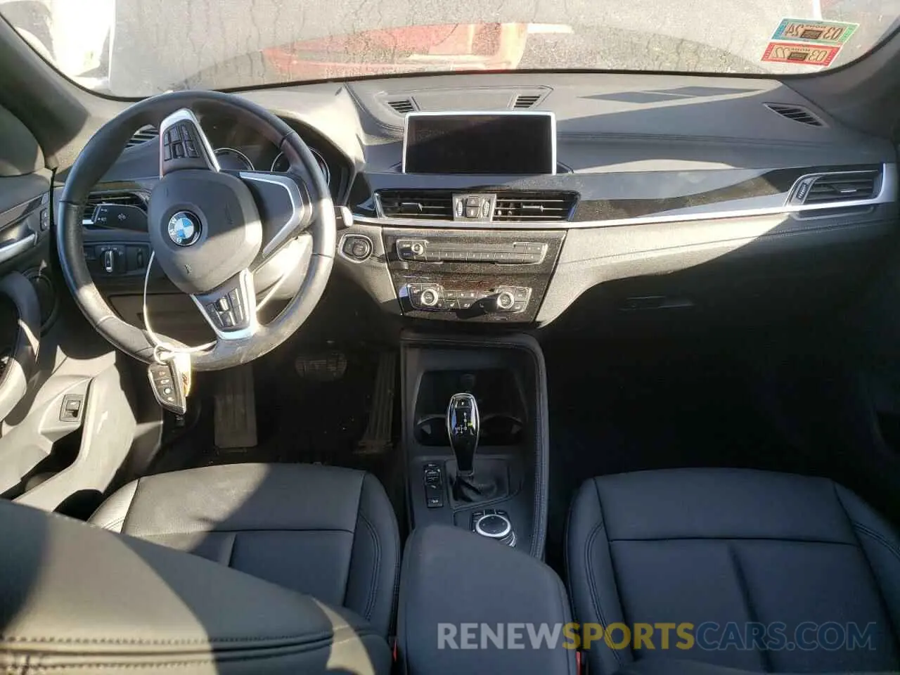 8 Фотография поврежденного автомобиля WBXJG9C01L5R68795 BMW X1 2020