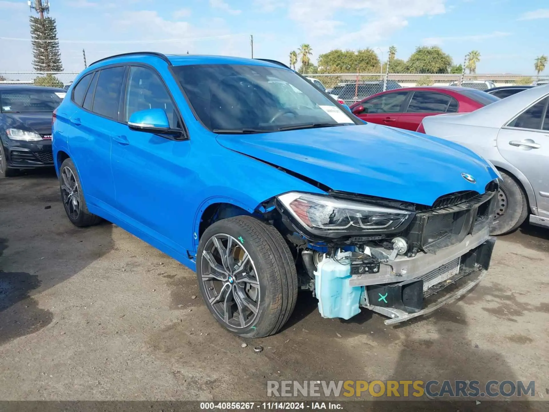 1 Фотография поврежденного автомобиля WBXJG9C03L5P61230 BMW X1 2020