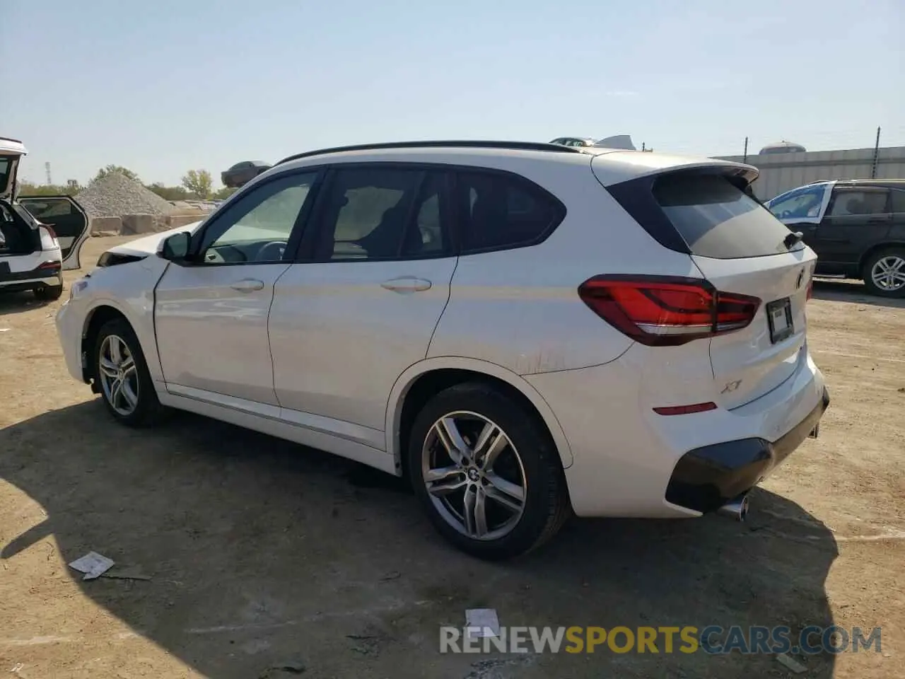 2 Фотография поврежденного автомобиля WBXJG9C04L5P24476 BMW X1 2020