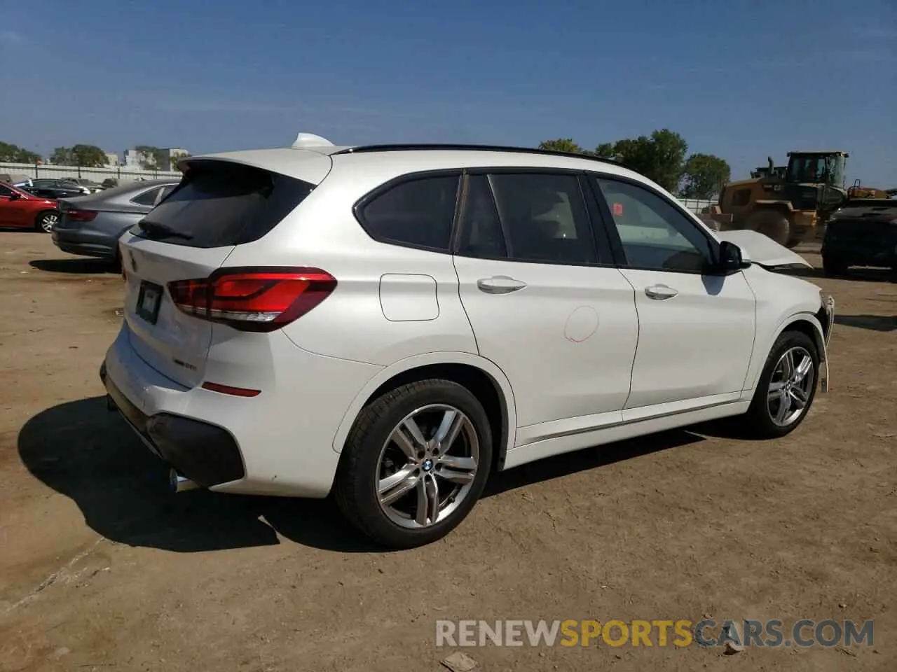 3 Фотография поврежденного автомобиля WBXJG9C04L5P24476 BMW X1 2020