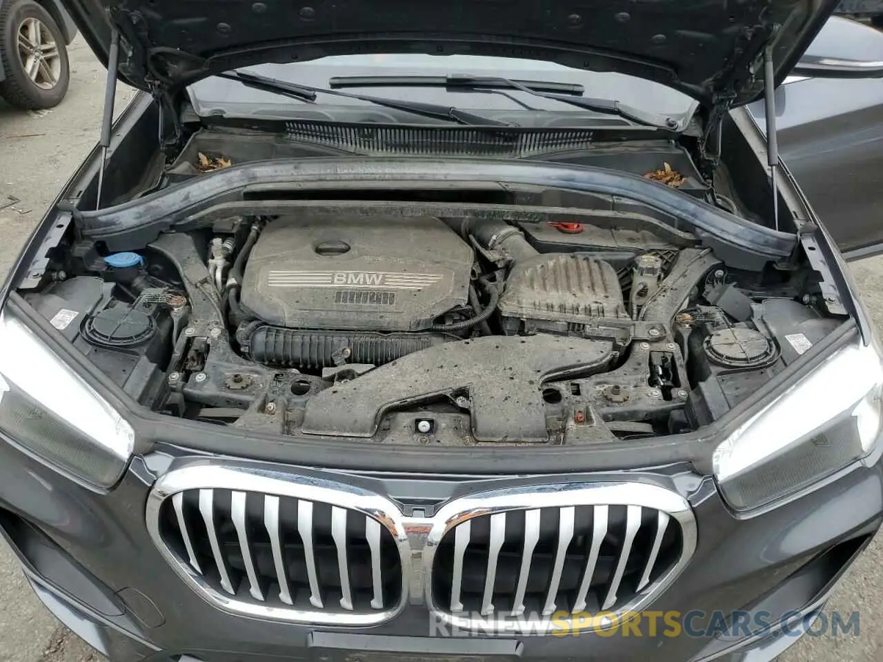 12 Фотография поврежденного автомобиля WBXJG9C06L5R70557 BMW X1 2020