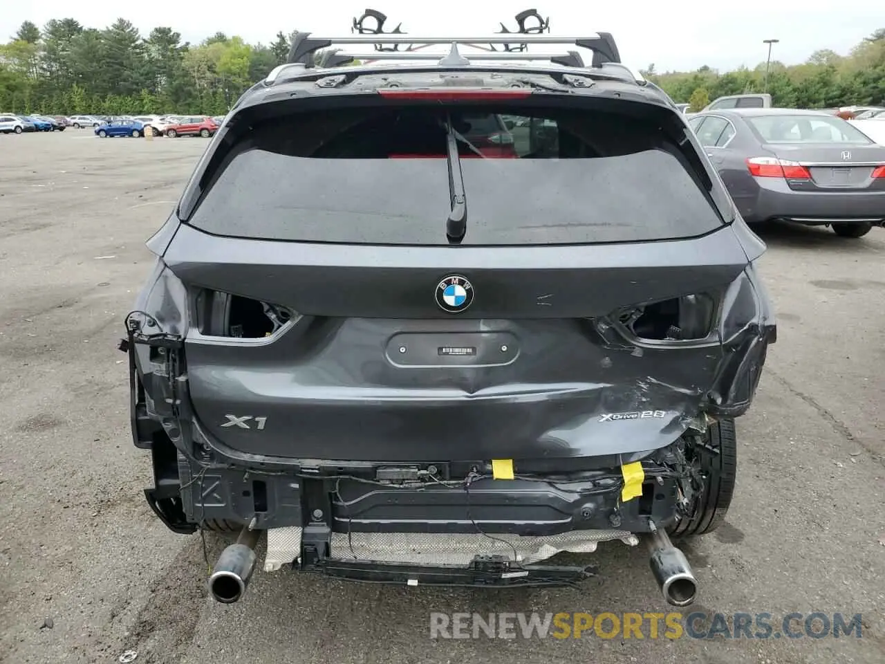 6 Фотография поврежденного автомобиля WBXJG9C06L5R70557 BMW X1 2020