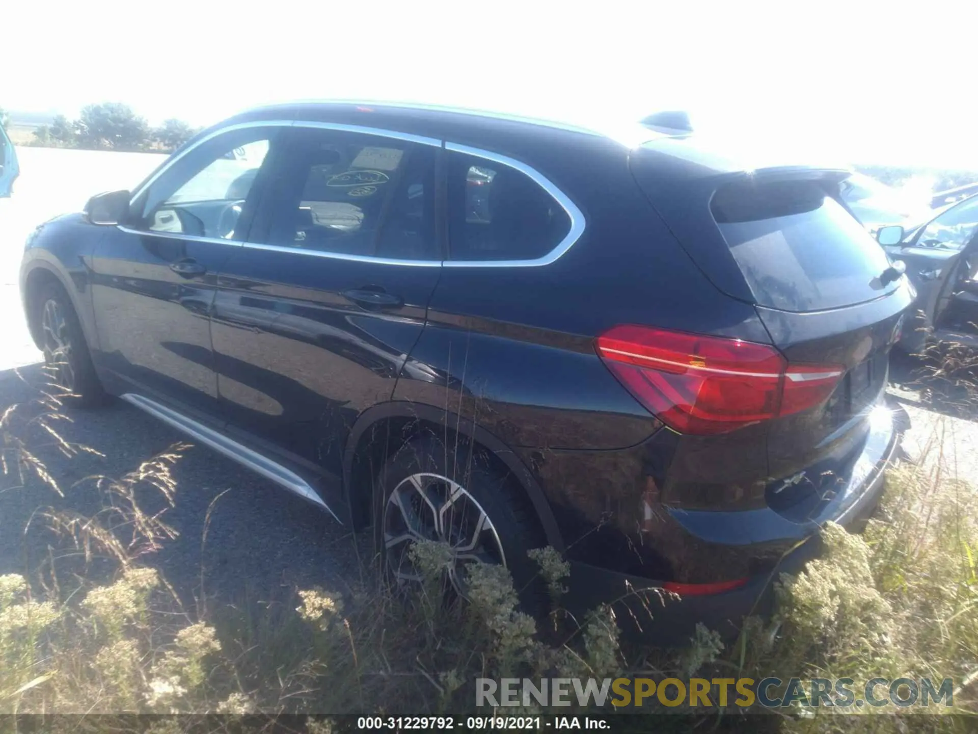 3 Фотография поврежденного автомобиля WBXJG9C07L5P50103 BMW X1 2020