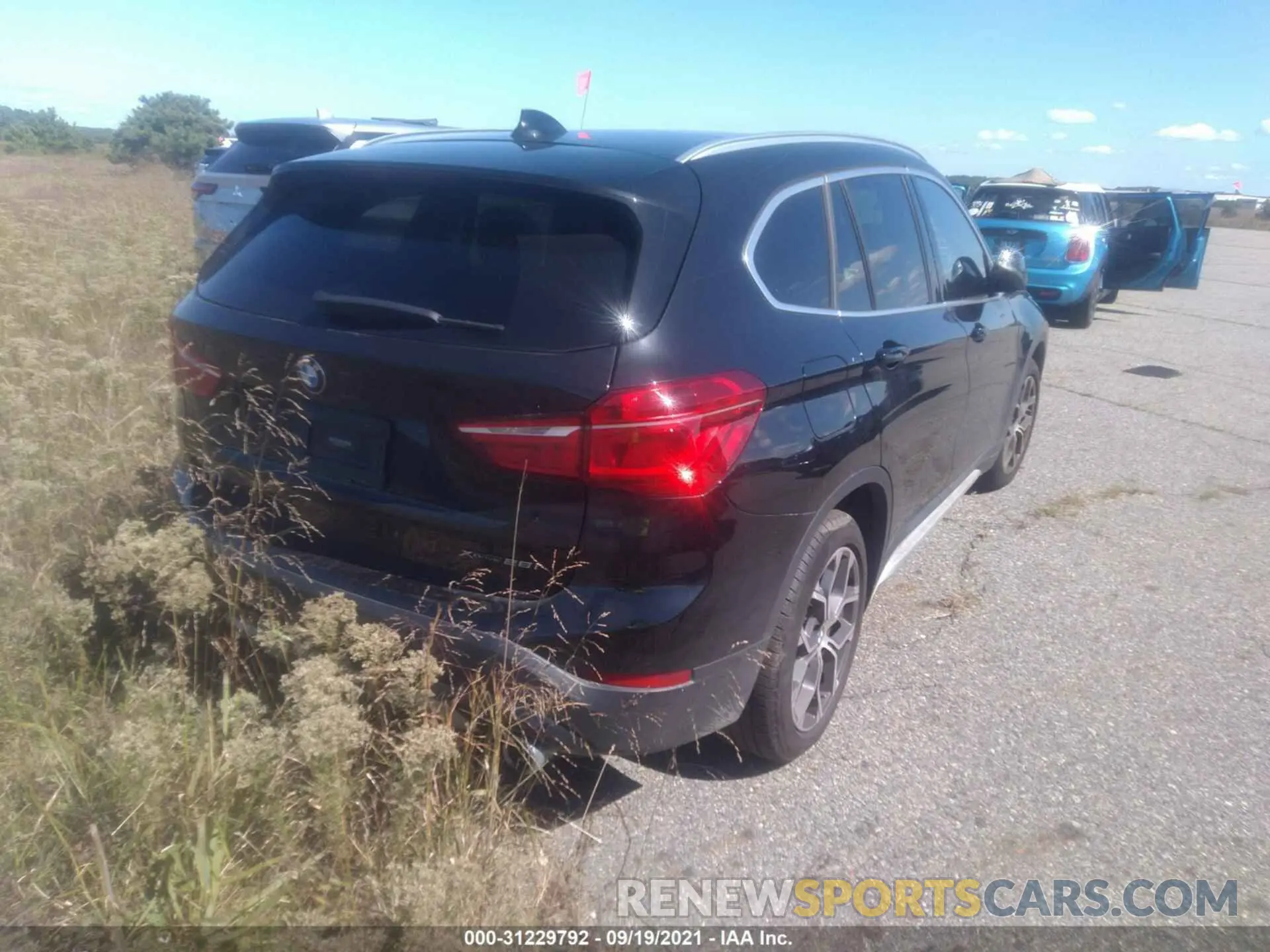 4 Фотография поврежденного автомобиля WBXJG9C07L5P50103 BMW X1 2020