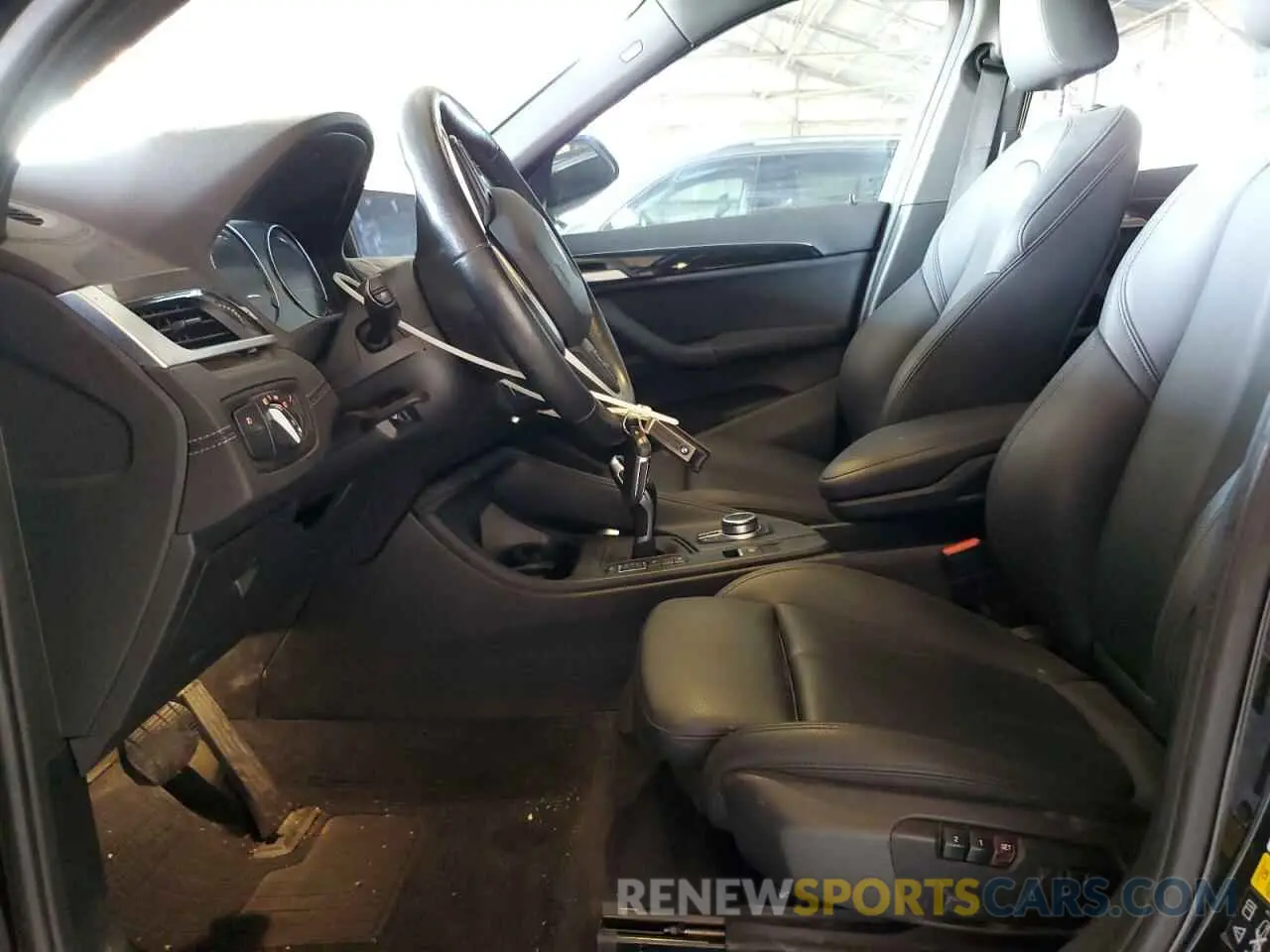 7 Фотография поврежденного автомобиля WBXJG9C07L5R69479 BMW X1 2020