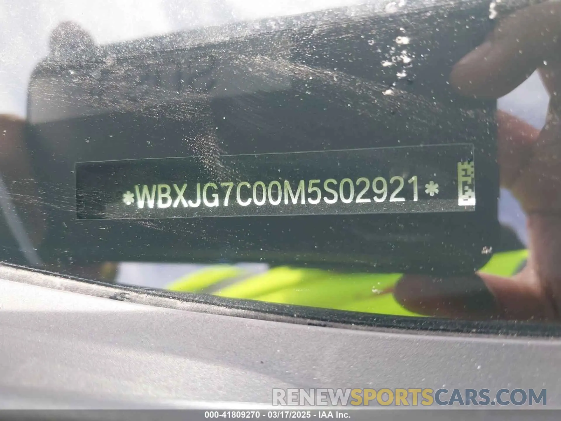 9 Photograph of a damaged car WBXJG7C00M5S02921 BMW X1 2021