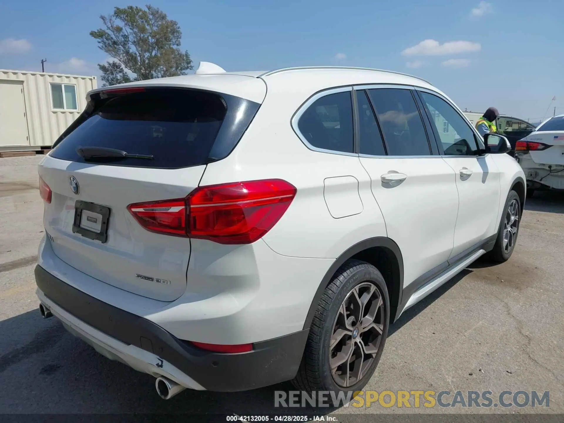 4 Photograph of a damaged car WBXJG7C01M3M73496 BMW X1 2021