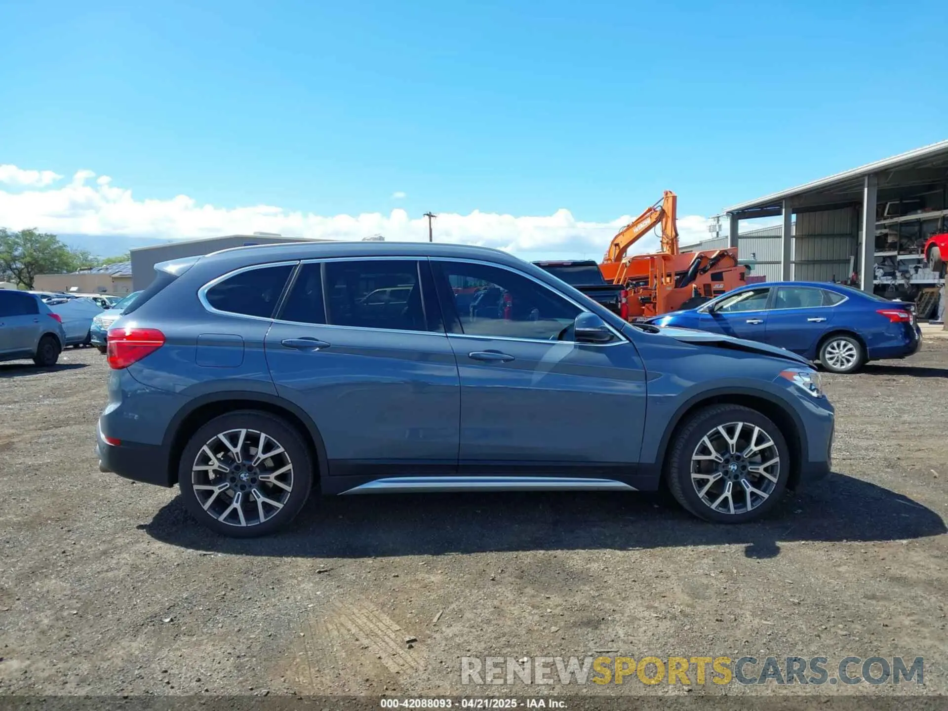 13 Фотография поврежденного автомобиля WBXJG7C01M5S66837 BMW X1 2021