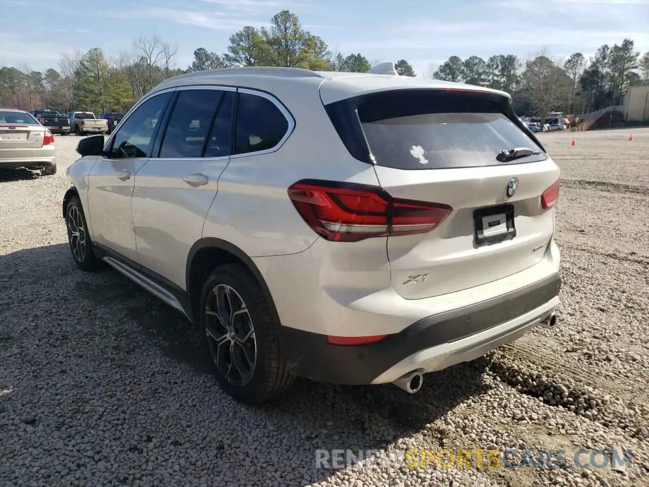 3 Photograph of a damaged car WBXJG7C01M5S95349 BMW X1 2021