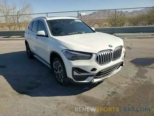 12 Фотография поврежденного автомобиля WBXJG7C01M5T72642 BMW X1 2021