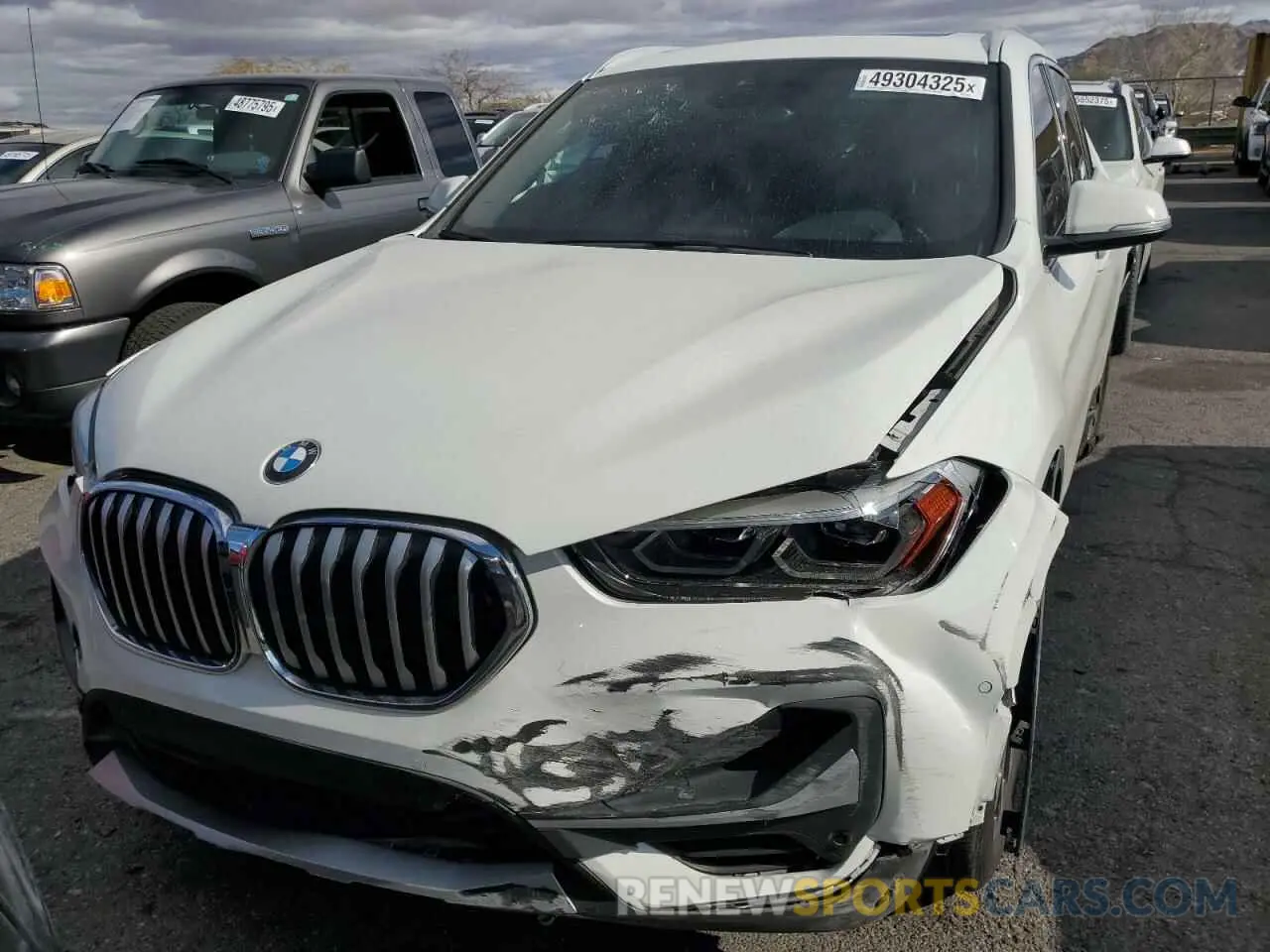 5 Фотография поврежденного автомобиля WBXJG7C01M5T72642 BMW X1 2021