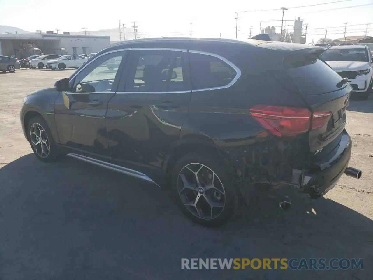 2 Photograph of a damaged car WBXJG7C03M5T10112 BMW X1 2021