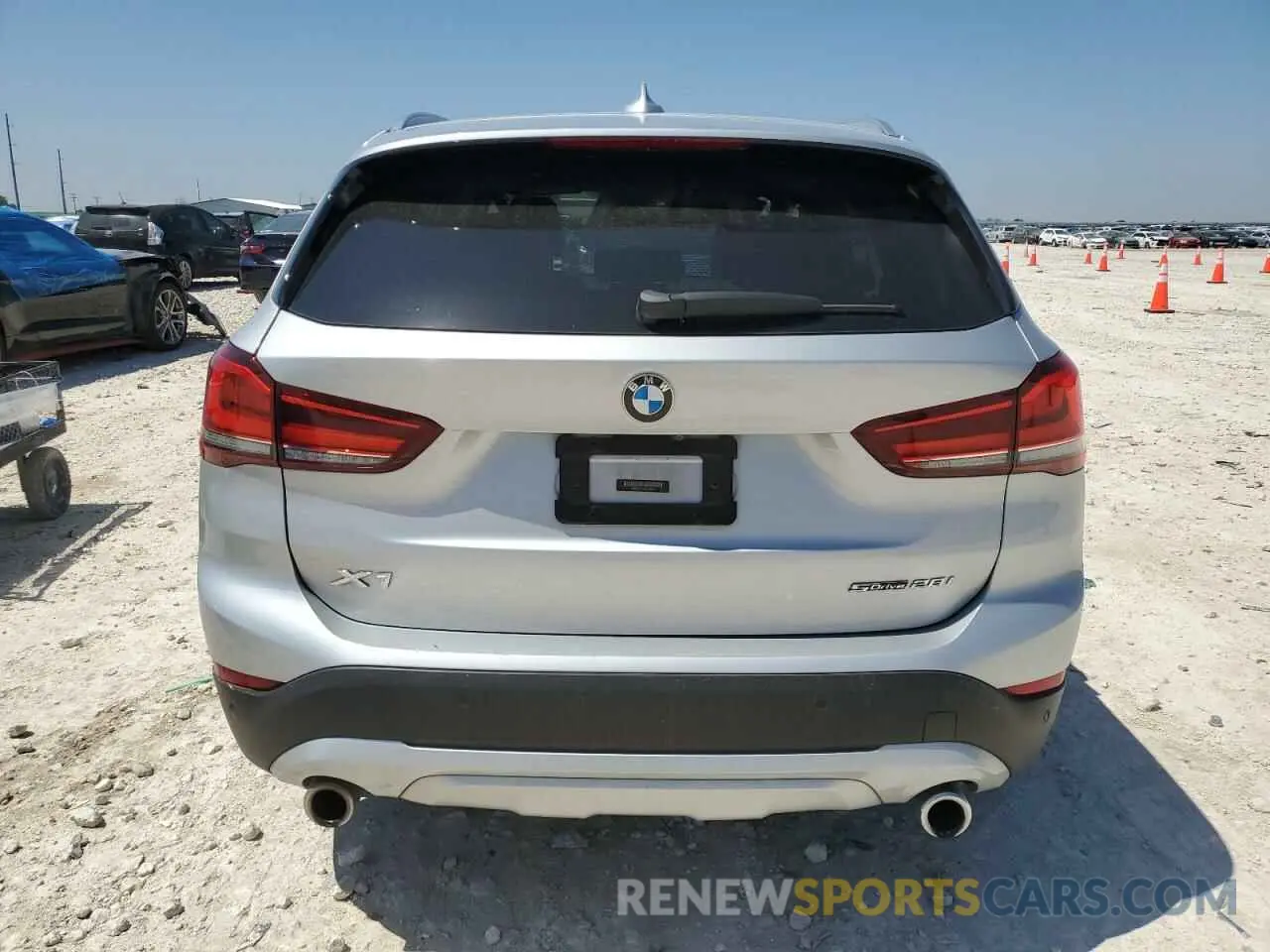 6 Photograph of a damaged car WBXJG7C04M5T32801 BMW X1 2021