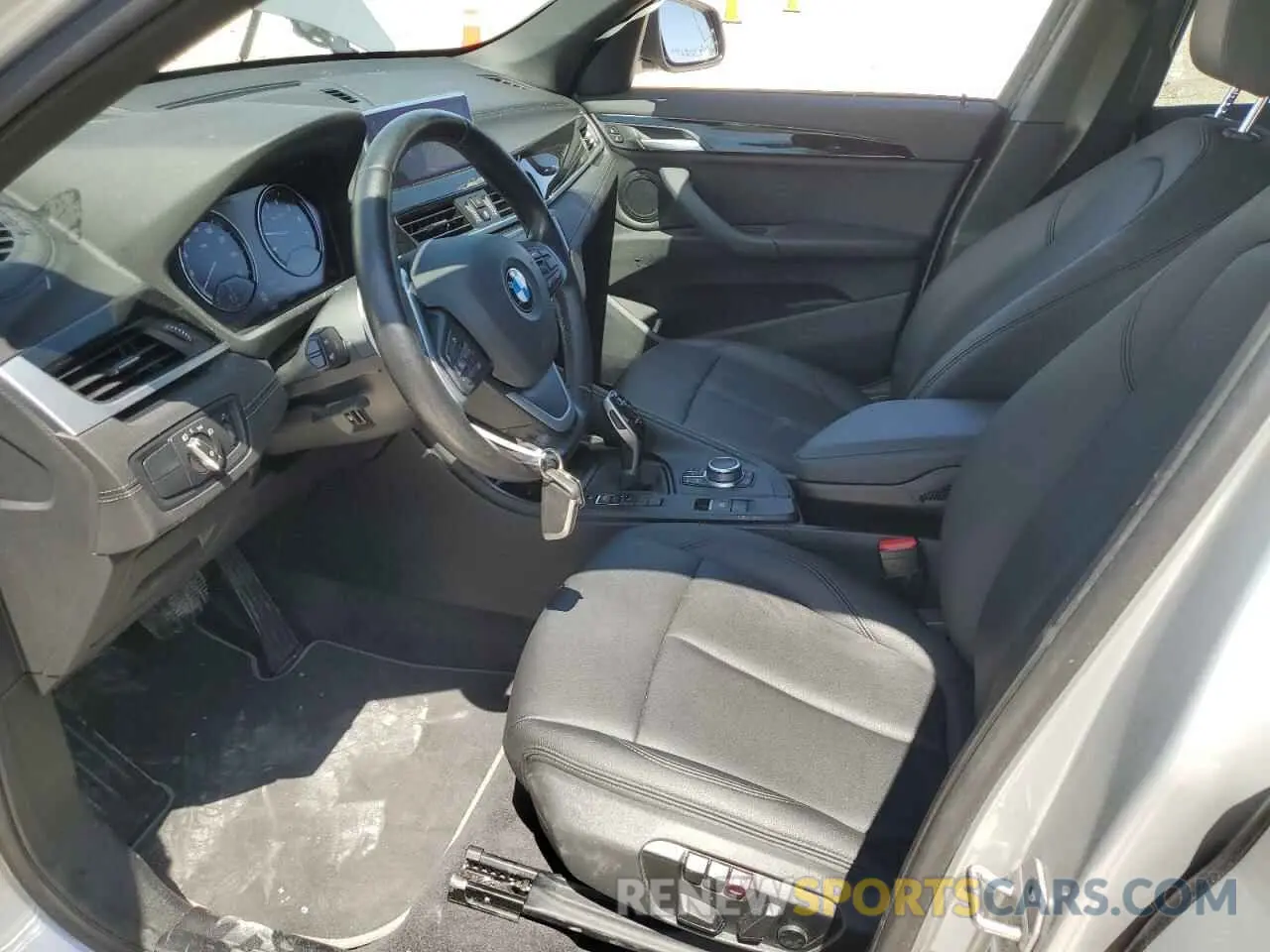 7 Photograph of a damaged car WBXJG7C04M5T32801 BMW X1 2021