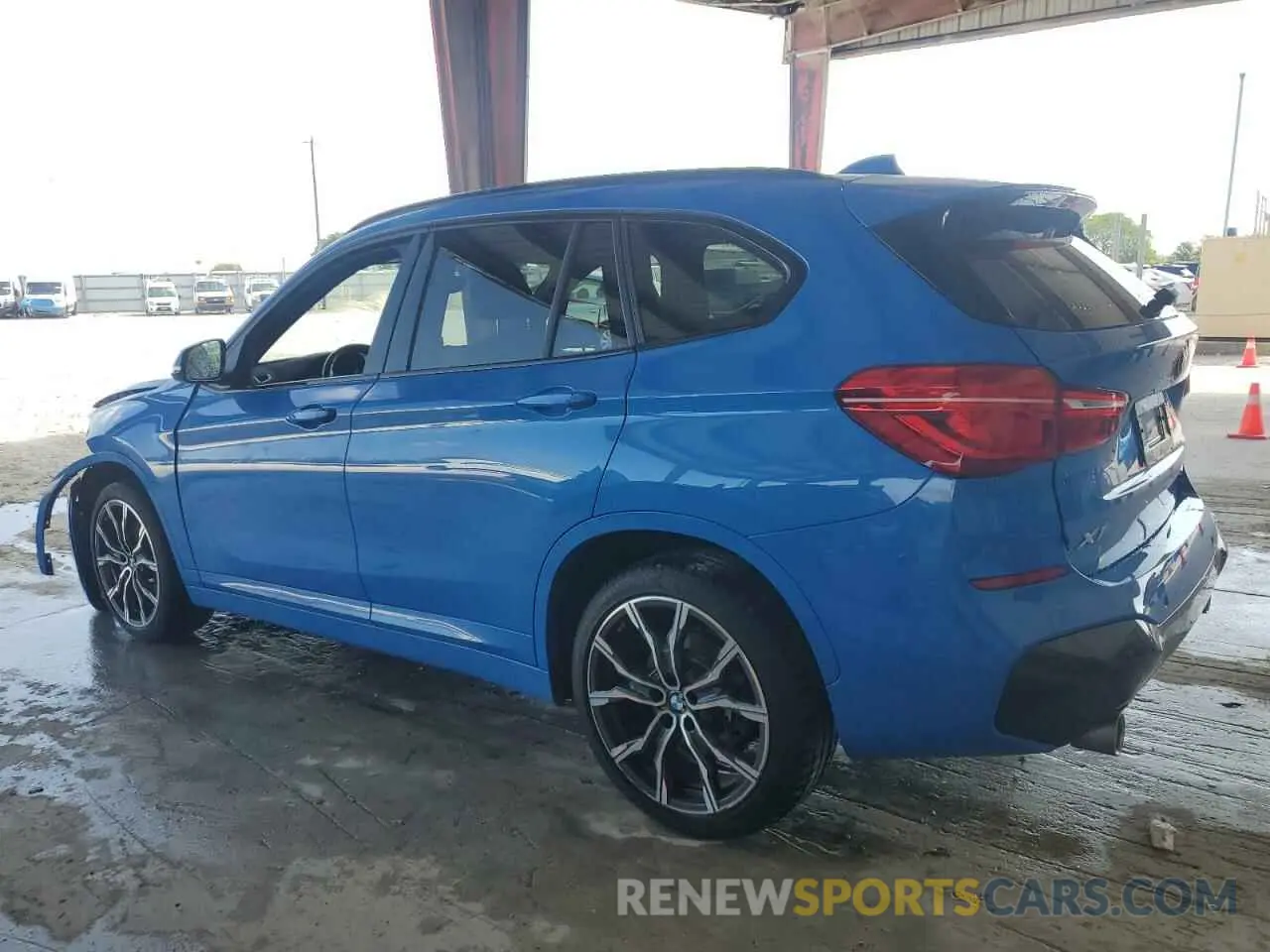 2 Photograph of a damaged car WBXJG7C05M5U02743 BMW X1 2021