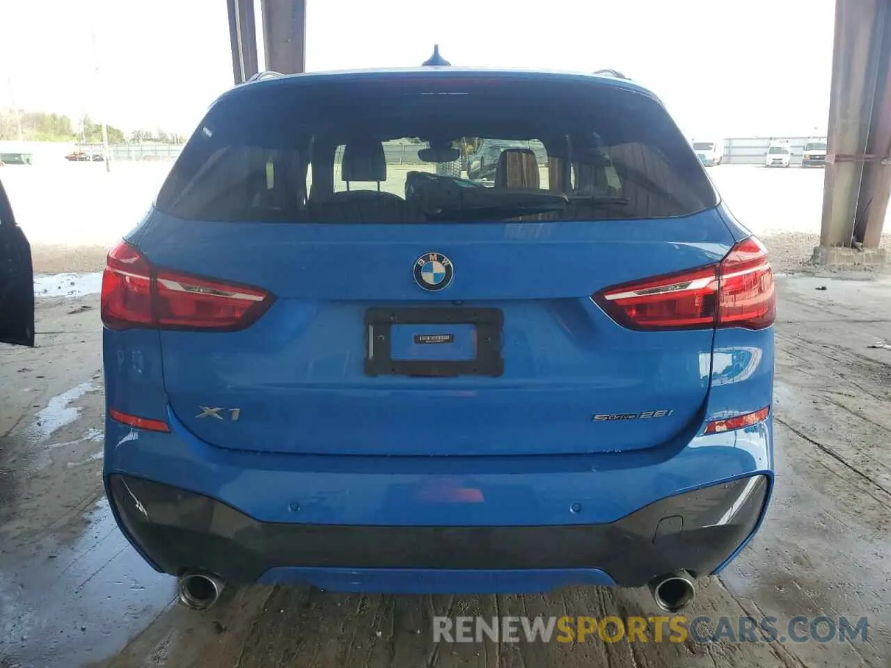 6 Photograph of a damaged car WBXJG7C05M5U02743 BMW X1 2021