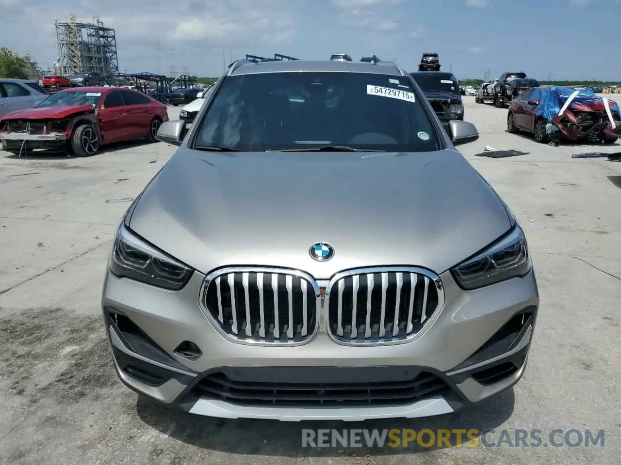 5 Photograph of a damaged car WBXJG7C08M5S33866 BMW X1 2021