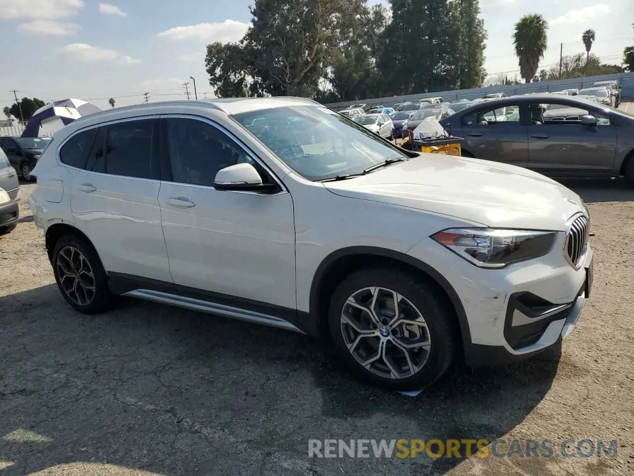 4 Photograph of a damaged car WBXJG7C08M5U26762 BMW X1 2021