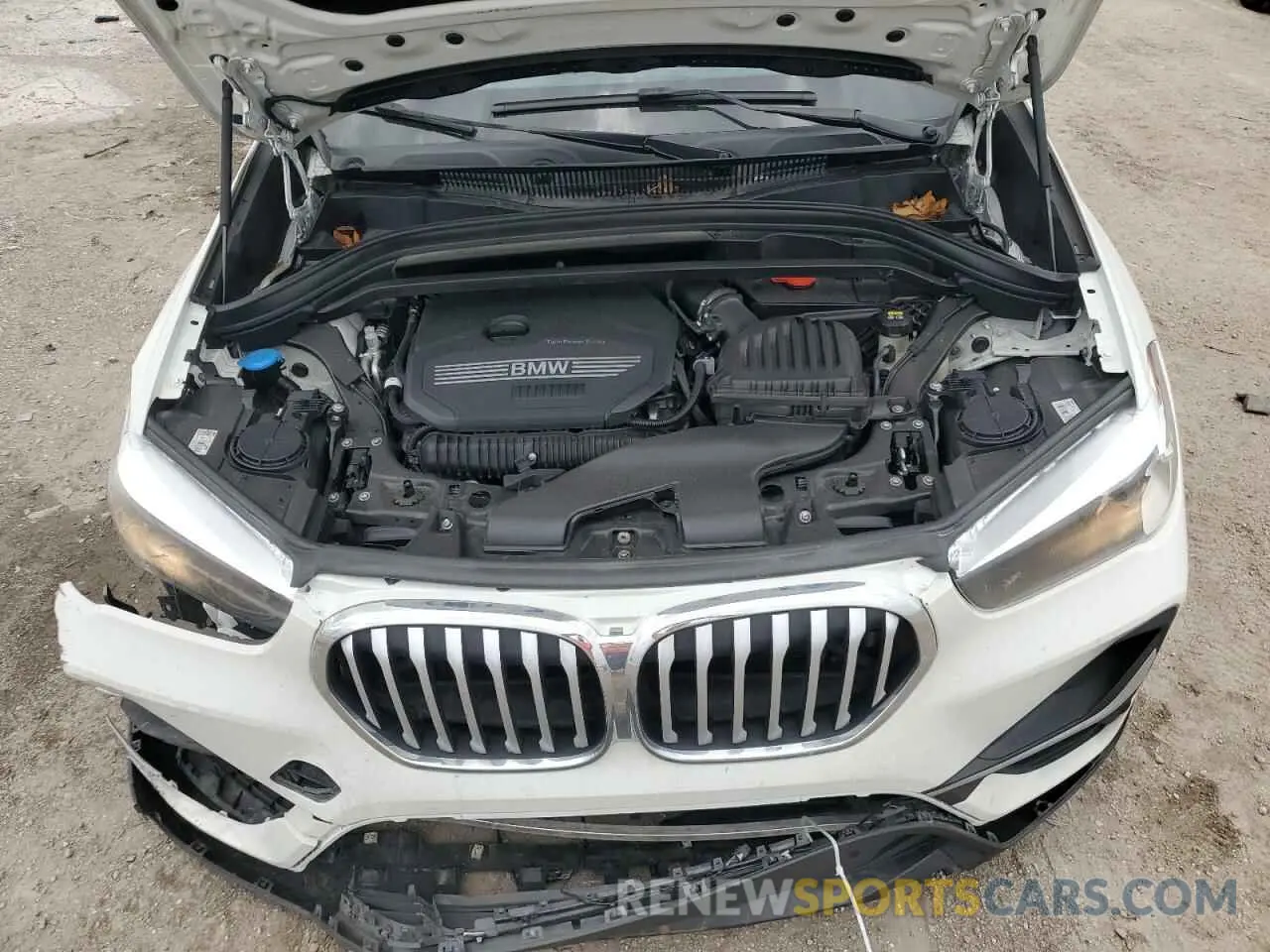 12 Photograph of a damaged car WBXJG7C09M5T38898 BMW X1 2021