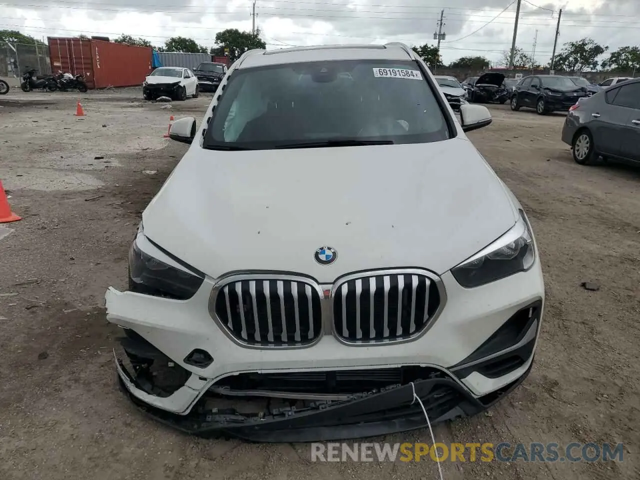 5 Photograph of a damaged car WBXJG7C09M5T38898 BMW X1 2021