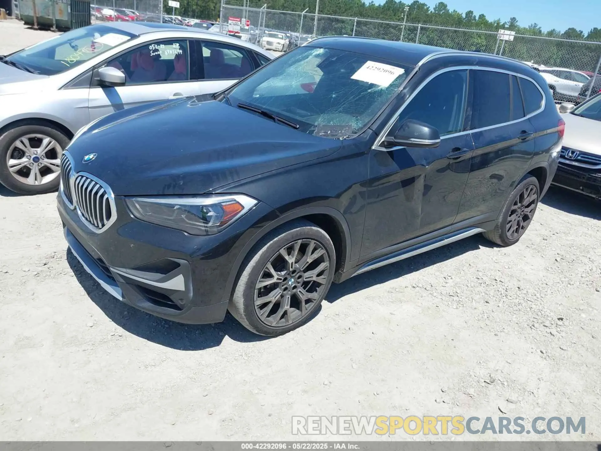 2 Фотография поврежденного автомобиля WBXJG7C0XM5T37677 BMW X1 2021