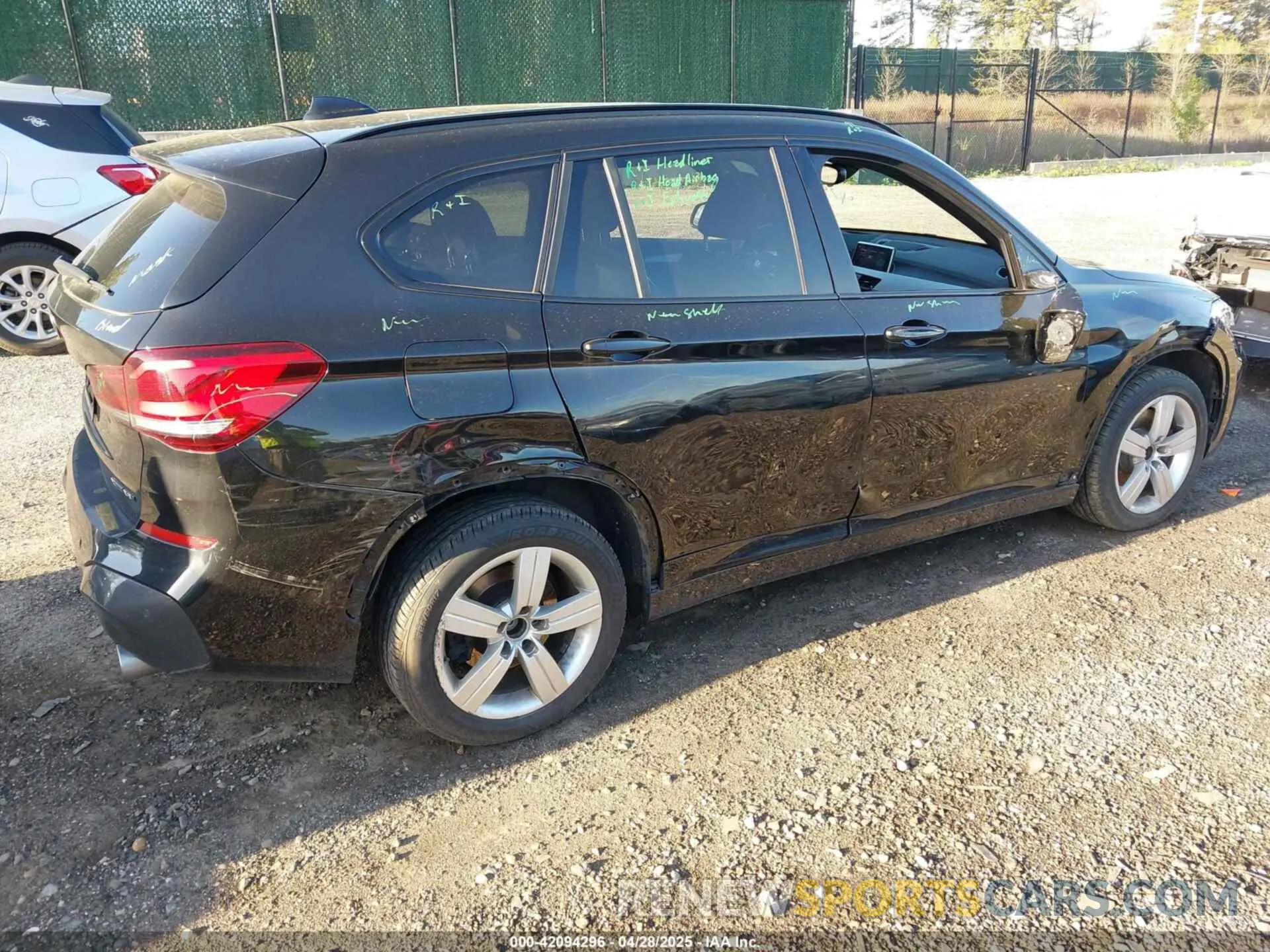 4 Photograph of a damaged car WBXJG9C00M5S76741 BMW X1 2021