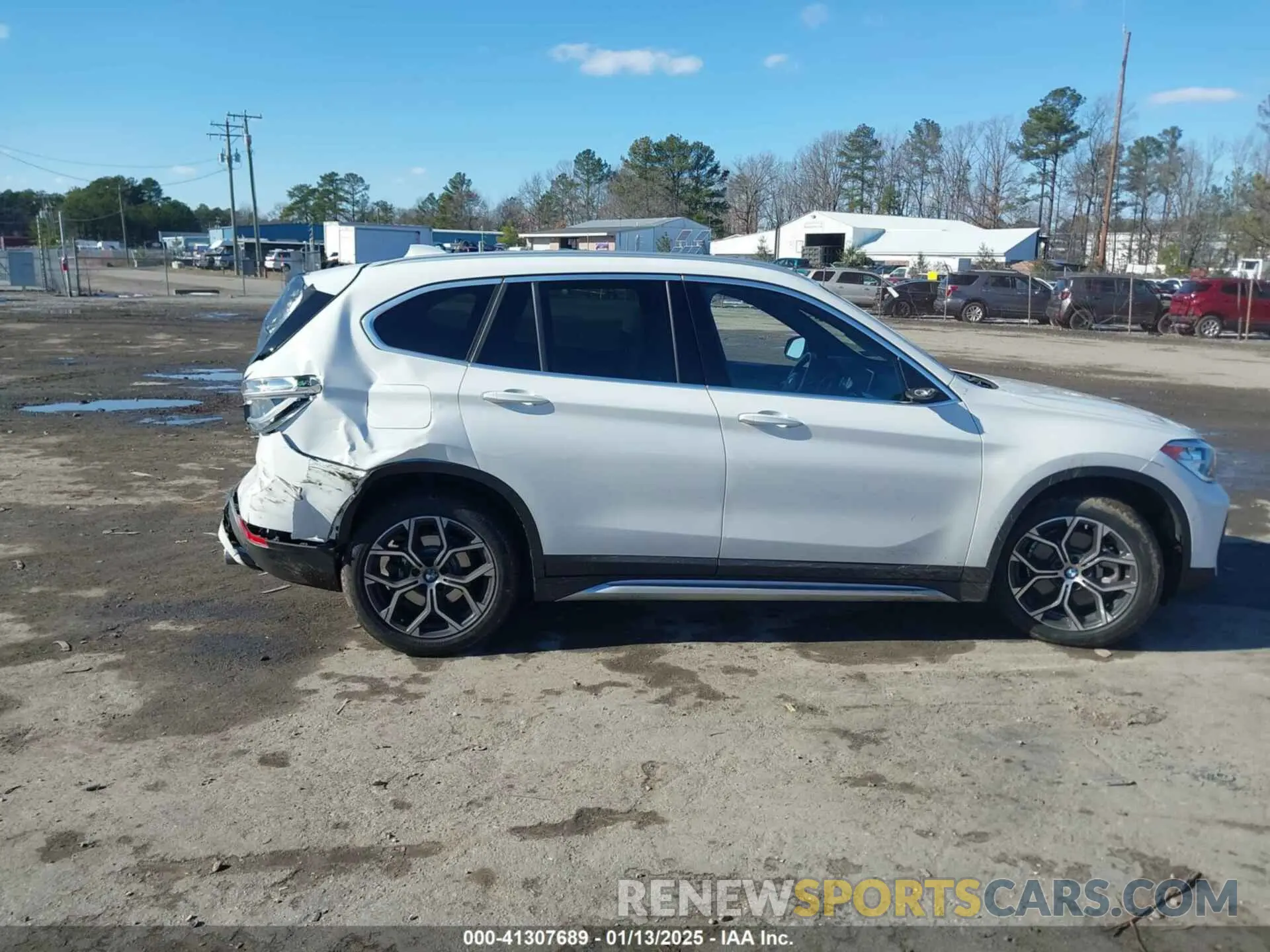 13 Фотография поврежденного автомобиля WBXJG9C00M5U27545 BMW X1 2021