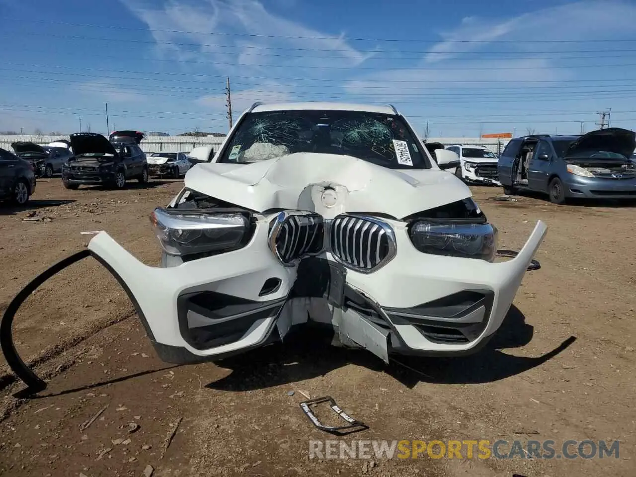 5 Фотография поврежденного автомобиля WBXJG9C02M5S18999 BMW X1 2021