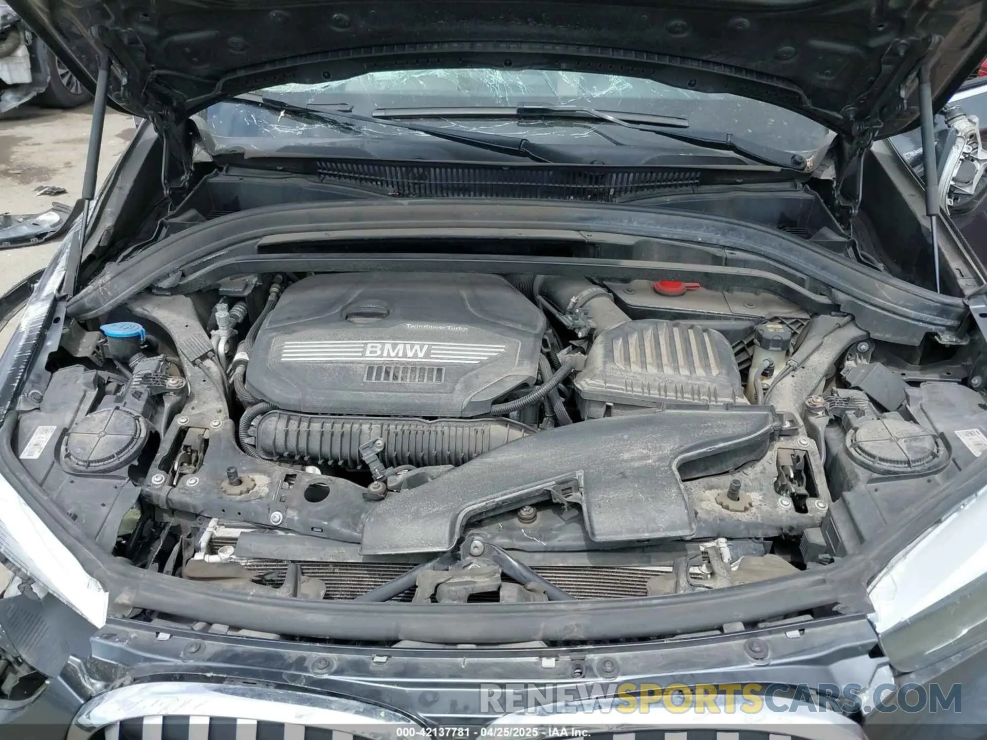 10 Фотография поврежденного автомобиля WBXJG9C03M3M80011 BMW X1 2021