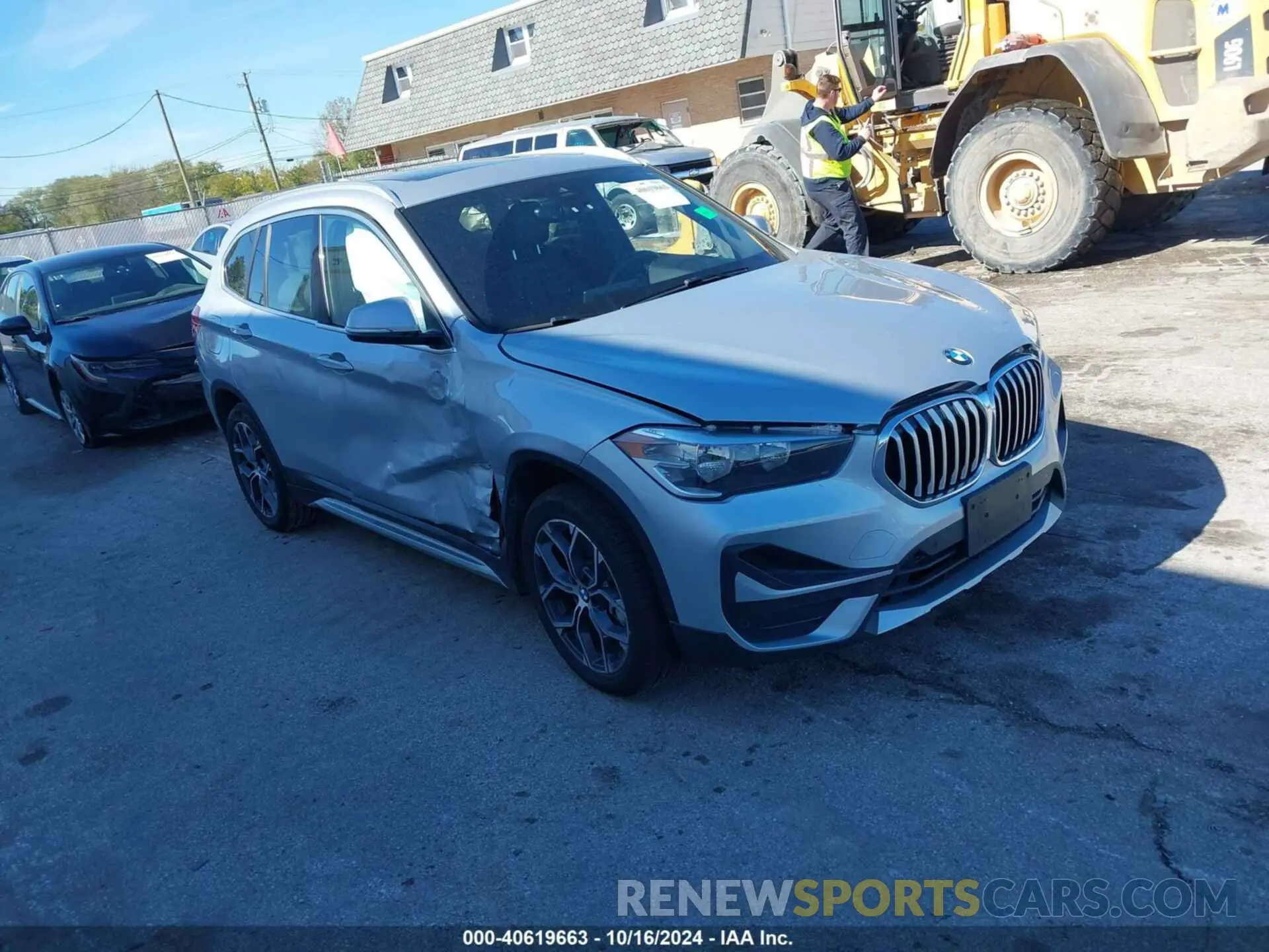 1 Фотография поврежденного автомобиля WBXJG9C04M5U00039 BMW X1 2021