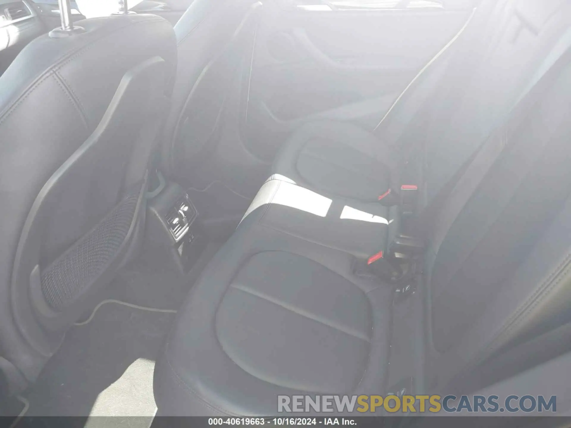 8 Фотография поврежденного автомобиля WBXJG9C04M5U00039 BMW X1 2021
