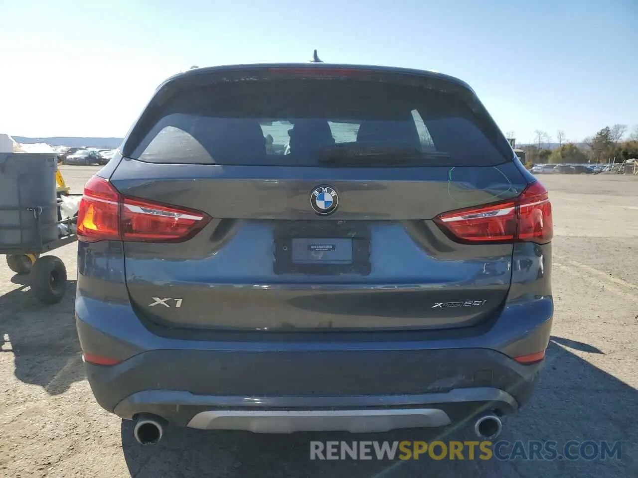 6 Фотография поврежденного автомобиля WBXJG9C05M5S44903 BMW X1 2021